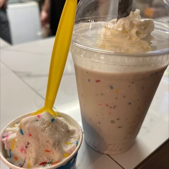 Mighty Moo Ice Cream - Ice Cream & Frozen Yogurt Near Me - Youngtown, Arizona
