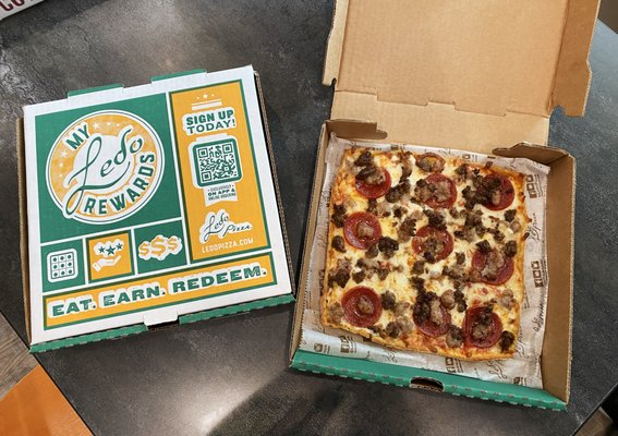Ledo Pizza by null