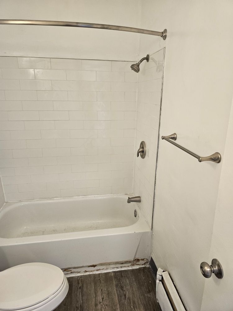 Slide of TD'S Renovations