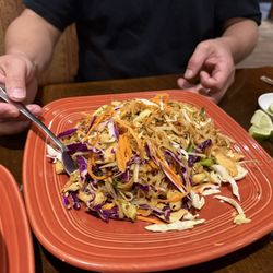 Sweet Basil Thai Cuisine - Pad Thai