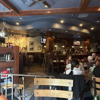 Compari's on the Park - Lunch - Pizza Near Me - Plymouth, Michigan Compari's on the Park - Lunch - Pizza Near Me - Plymouth, Michigan