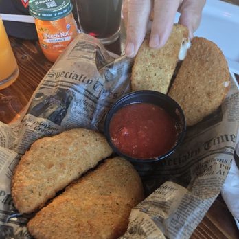 Custom House Bar & Grill - Fried mozzarella - American Near Me - Brockport, New York Custom House Bar & Grill - Fried mozzarella - American Near Me - Brockport, New York