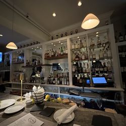Tartufo Restaurant - Bar area