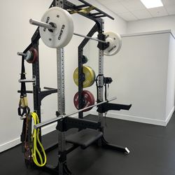 Holy Fit - Eleiko Rack and weights