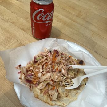 Sarita's Pupuseria - Revuelta Pupusa - Salvadoran Near Me - Los Angeles, California