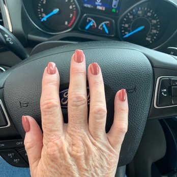 B More Nails Bar - Nail Salons Near Me - Nampa, Idaho