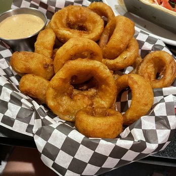 P-Dubs Brew Pub - Onion rings with chipotle ranch - Pubs Near Me - Tehachapi, California P-Dubs Brew Pub - Onion rings with chipotle ranch - Pubs Near Me - Tehachapi, California