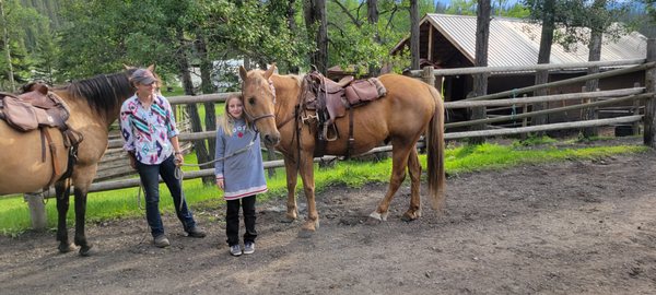 Old Entrance B 'n B Cabins & Trail Rides by null
