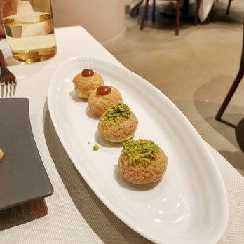 Le Pavillon - Complimentary at end of meal. Some sort of choux - French Near Me - New York, New York Le Pavillon - Complimentary at end of meal. Some sort of choux - French Near Me - New York, New York