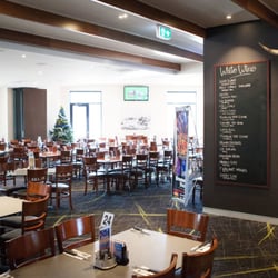 Bellbowrie Tavern - Grab a great meal at the Bellbowrie Tavern