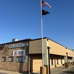 Charlie's Eatery And Pub