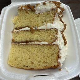 Vanilla biscoff cake
