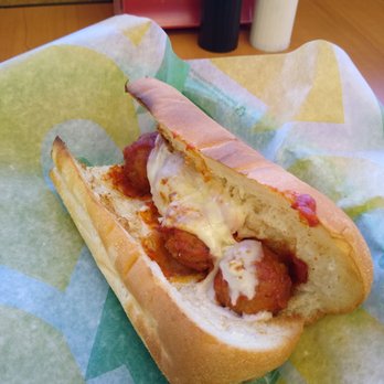 Subway Restaurants - My daughter's sub, count em, all 4, yes not enough to cover most of the bun. - Sandwiches Near Me - Rockdale, Texas Subway Restaurants - My daughter's sub, count em, all 4, yes not enough to cover most of the bun. - Sandwiches Near Me - Rockdale, Texas