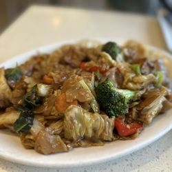 Palm Thai Bistro - Drunken Noodles