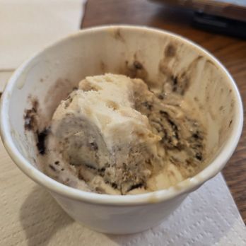 Annapolis Ice Cream - Ice Cream & Frozen Yogurt Near Me - Annapolis, Maryland Annapolis Ice Cream - Ice Cream & Frozen Yogurt Near Me - Annapolis, Maryland