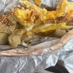Davellis Bagel Cafe
