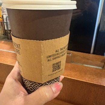 Peet's Coffee - Coffee & Tea Near Me - Alamo, California
