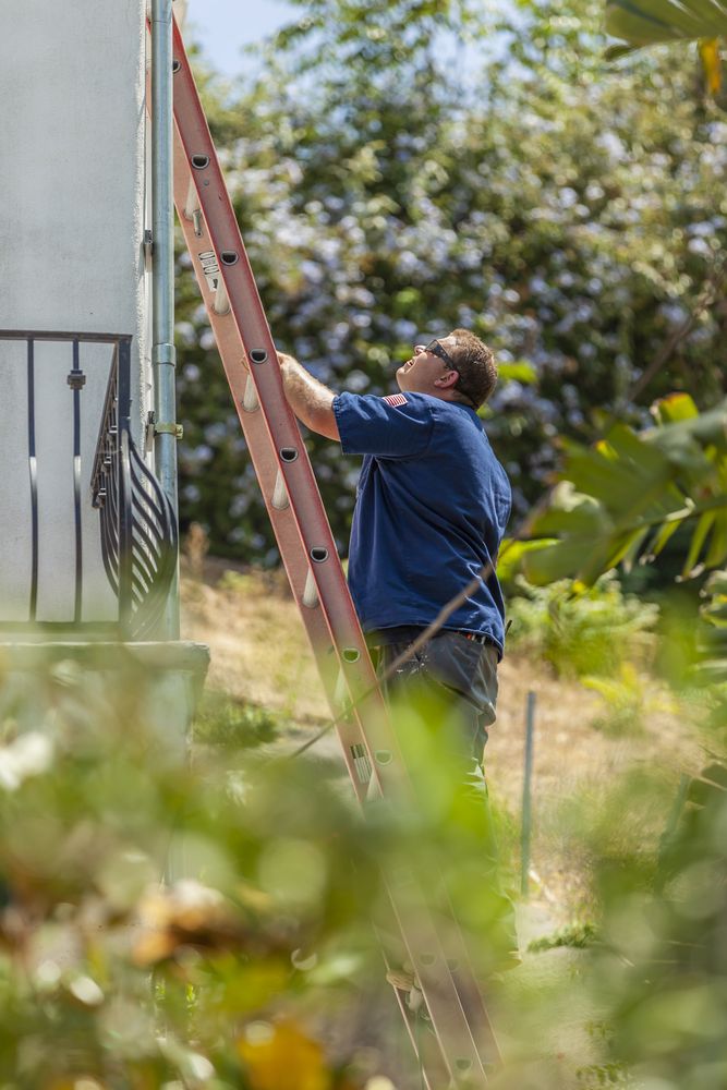 Slide of Rush Electrical Service - Aliso Viejo