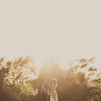 Yuna Leonard Photography - Engagement session at Griffith park. Love is in the air! - Event Photography Near Me Yuna Leonard Photography - Engagement session at Griffith park. Love is in the air! - Event Photography Near Me