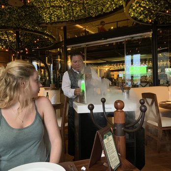 Cambalache - Cocktail presentation - Argentine Near Me - Cancún, ROO