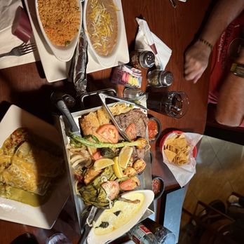 Cabrera's Mexican Cuisine - Parrillada! - Mexican Near Me - Arcadia, California