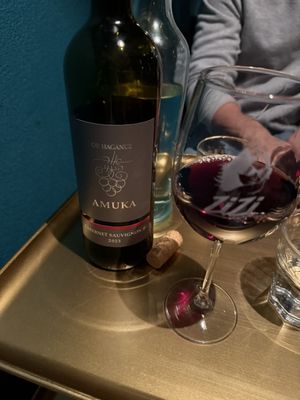 Zizi Wine Bar by null