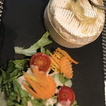 La Rose de France - Camembert with honey, worth the experience, but maybe more of an appetizer than dessert in my personal opinion. - French Near Me - Paris, 75 La Rose de France - Camembert with honey, worth the experience, but maybe more of an appetizer than dessert in my personal opinion. - French Near Me - Paris, 75