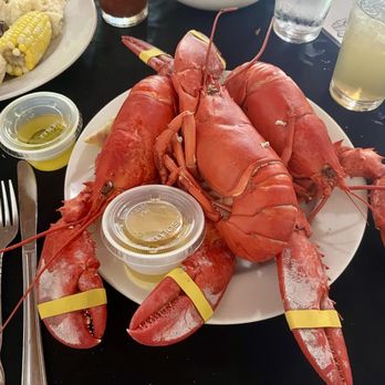 2 Forks Up - Yummy lobsters!!!! - American Near Me - Getzville, New York 2 Forks Up - Yummy lobsters!!!! - American Near Me - Getzville, New York