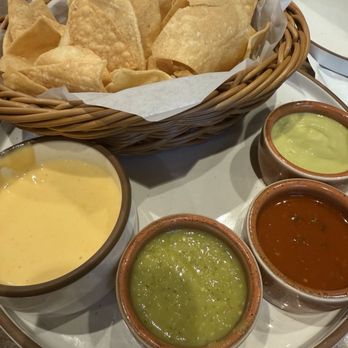Bravis - Salsa Flight with cheese sauce added - Mexican Near Me - Shakopee, Minnesota