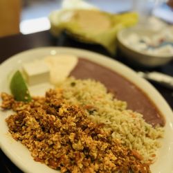 Paseo San Miguel - Huevos con Choriso