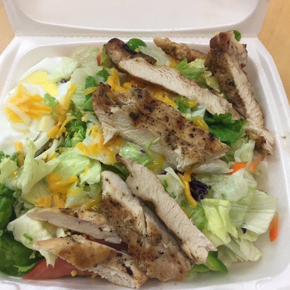 Landmark Grill - Grilled chicken salad - American Near Me - Lewisville, Texas Landmark Grill - Grilled chicken salad - American Near Me - Lewisville, Texas