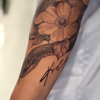 MD Tattoo Studio - 10/10 - Tattoo Near Me - Thousand Oaks, California