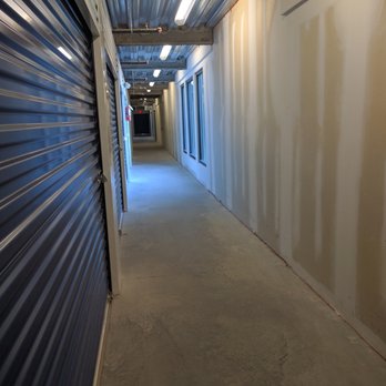 Ocean Storage - Main hallway - Self Storage Near Me - Virginia Beach, Virginia