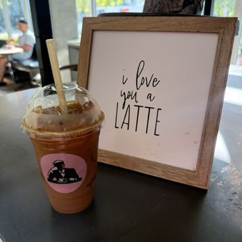 JOE & THE JUICE - Iced Honey Bun Latte - Juice Bars & Smoothies Near Me - Miami Beach, Florida