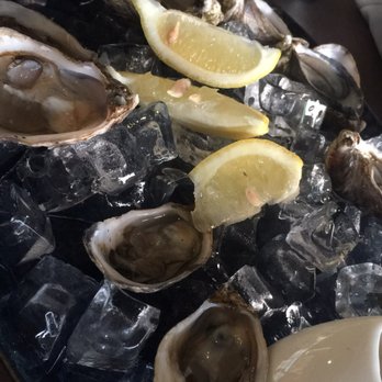 Hyatt Regency - Presentation is everything, If your not going to do it right, don't do it at all. #Disrespectful - Hotels Near Me - Renton, Washington Hyatt Regency - Presentation is everything, If your not going to do it right, don't do it at all. #Disrespectful - Hotels Near Me - Renton, Washington