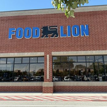 Food Lion - Front of store, July 2025. - Grocery Near Me - Supply, North Carolina