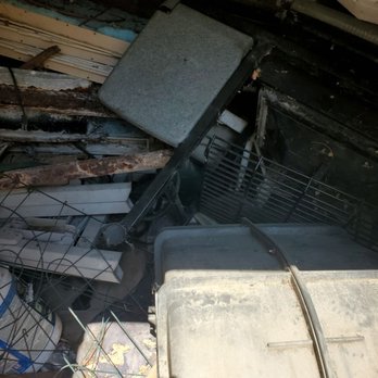 Junk Hunter - Shed before - Junk Removal & Hauling Near Me