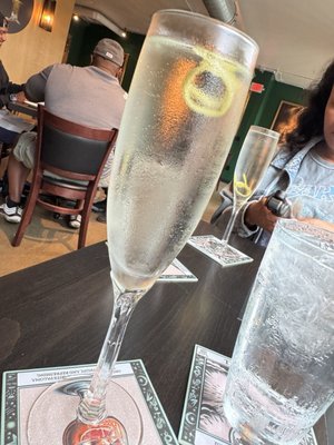 Golden Thyme Restaurant & Bar by null