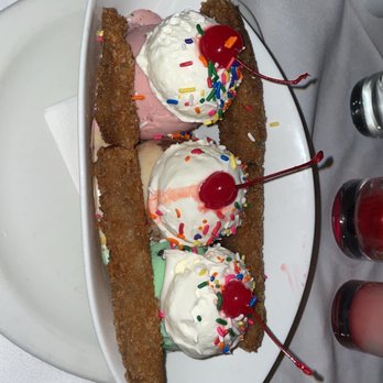 Chart House - Banana split - Seafood Near Me - Weehawken, New Jersey