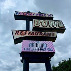 Diversey River Bowl