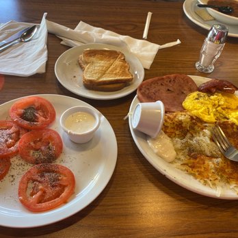 Denny's - Tomato slices instead of pancakes - Diners Near Me - Victorville, California