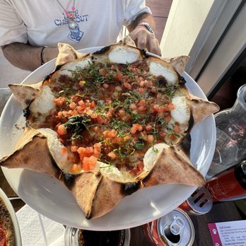 Mister O1 Extraordinary Pizza - Star Beckham - Pizza Near Me - Doral, Florida