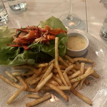 The Goldfinch - Lobster roll - New American Near Me - Irvine, California The Goldfinch - Lobster roll - New American Near Me - Irvine, California