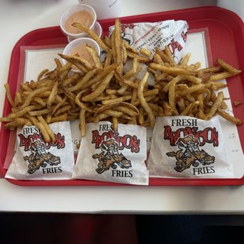 Bronco's Self-Service Drive In - Burgers Near Me - Omaha, Nebraska