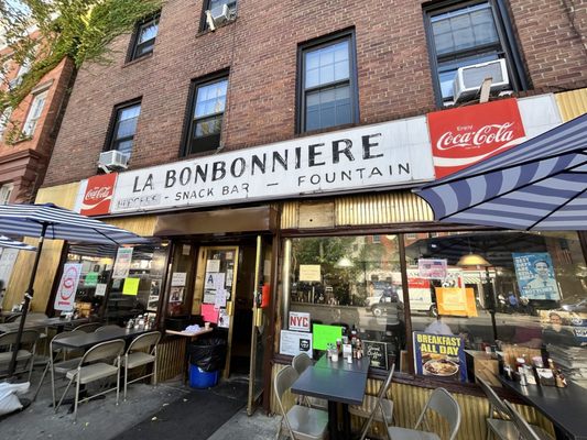 La Bonbonniere by null La Bonbonniere by null