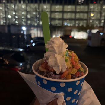 Frozen Rolls Creamery - Desserts Near Me - Austin, Texas Frozen Rolls Creamery - Desserts Near Me - Austin, Texas