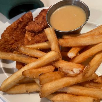 Old Ebbitt Grill - Chicken Tenders - Bars Near Me - Washington, DC, District of Columbia Old Ebbitt Grill - Chicken Tenders - Bars Near Me - Washington, DC, District of Columbia