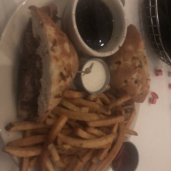 Harry & Izzy's - St. Elmo Prime Rib Sandwich - Steakhouses Near Me - Indianapolis, Indiana Harry & Izzy's - St. Elmo Prime Rib Sandwich - Steakhouses Near Me - Indianapolis, Indiana