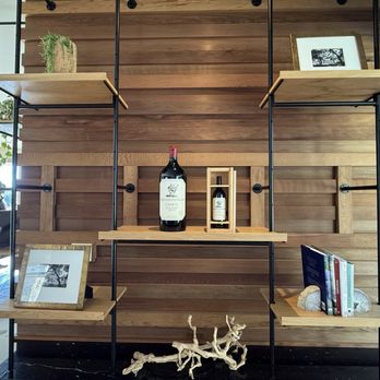 Stag's Leap Wine Cellars - Wine Tours Near Me - Napa, California