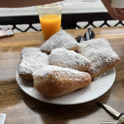 Lancaster Beignet - Beignets